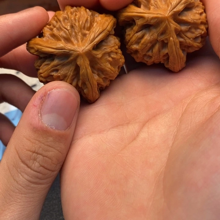文玩核桃吊坠嘻*文玩核桃