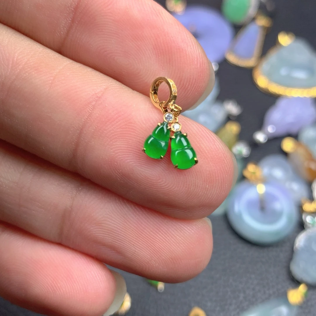 【闪购商品】翡翠18K金镶嵌颈饰?***-翡翠