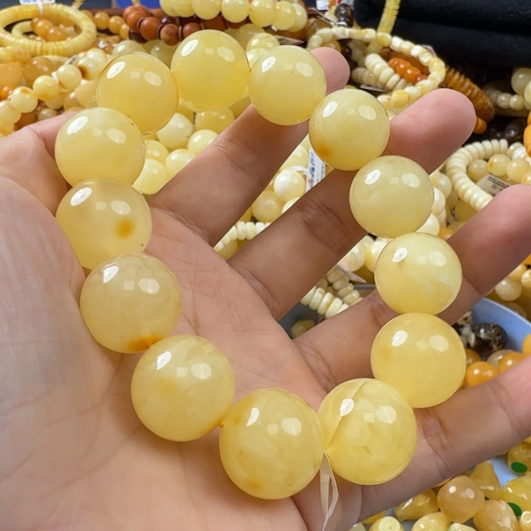未镶嵌琥珀珠宝奇石