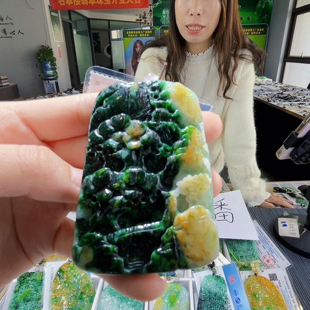 颈饰未镶嵌翡翠翡翠