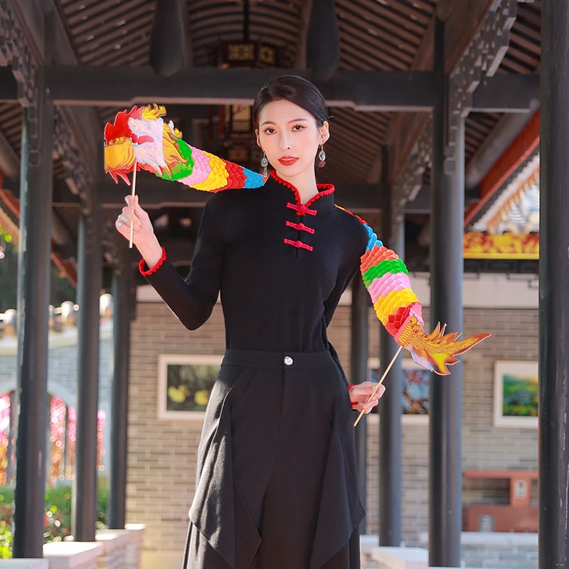 杨丽萍衣橱-巫山黑色显瘦遮肉百搭民族风气质打底衫