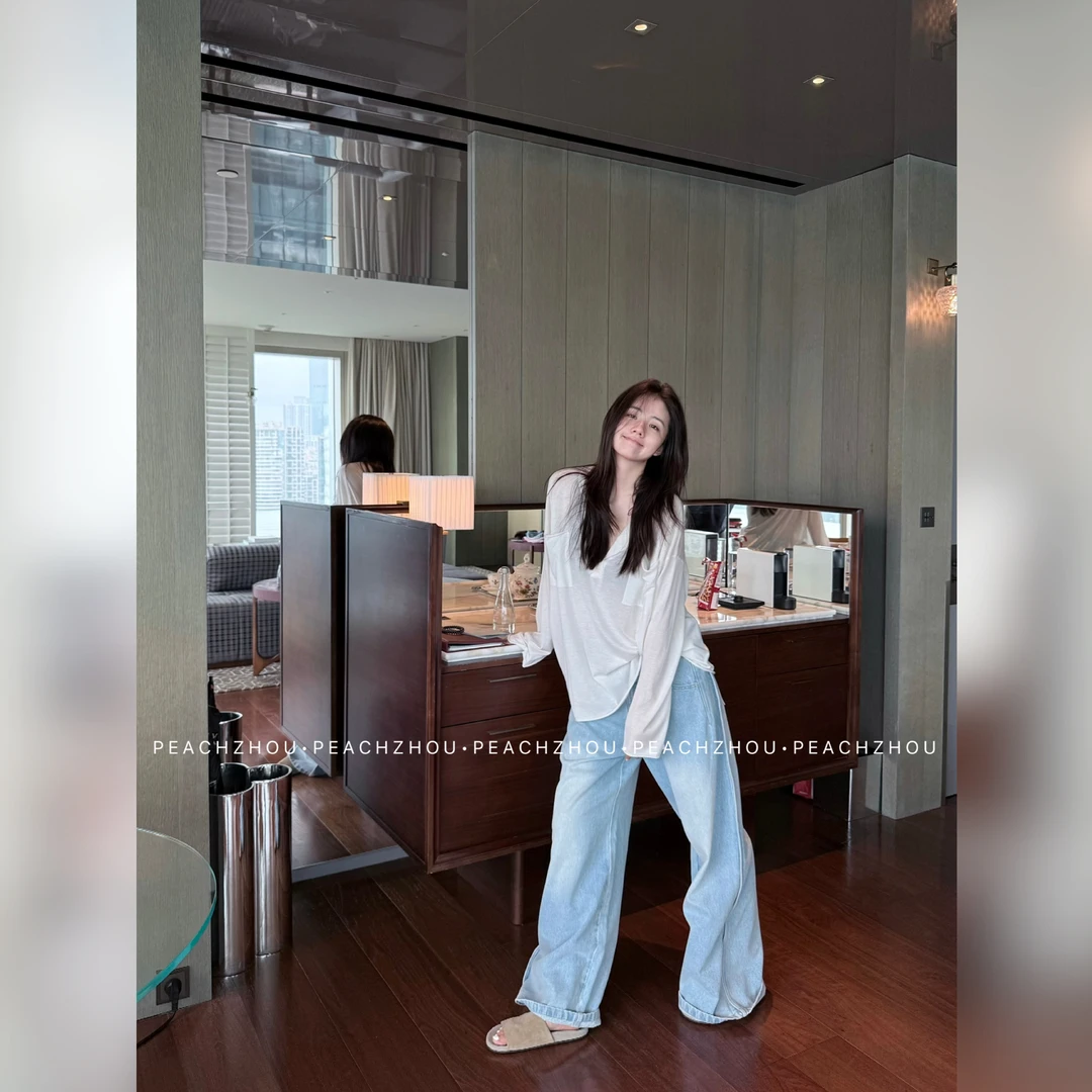 『PEACHZHOU』羊毛轻薄松弛双贴袋卷边宽松半开圆领长袖休闲随性T恤