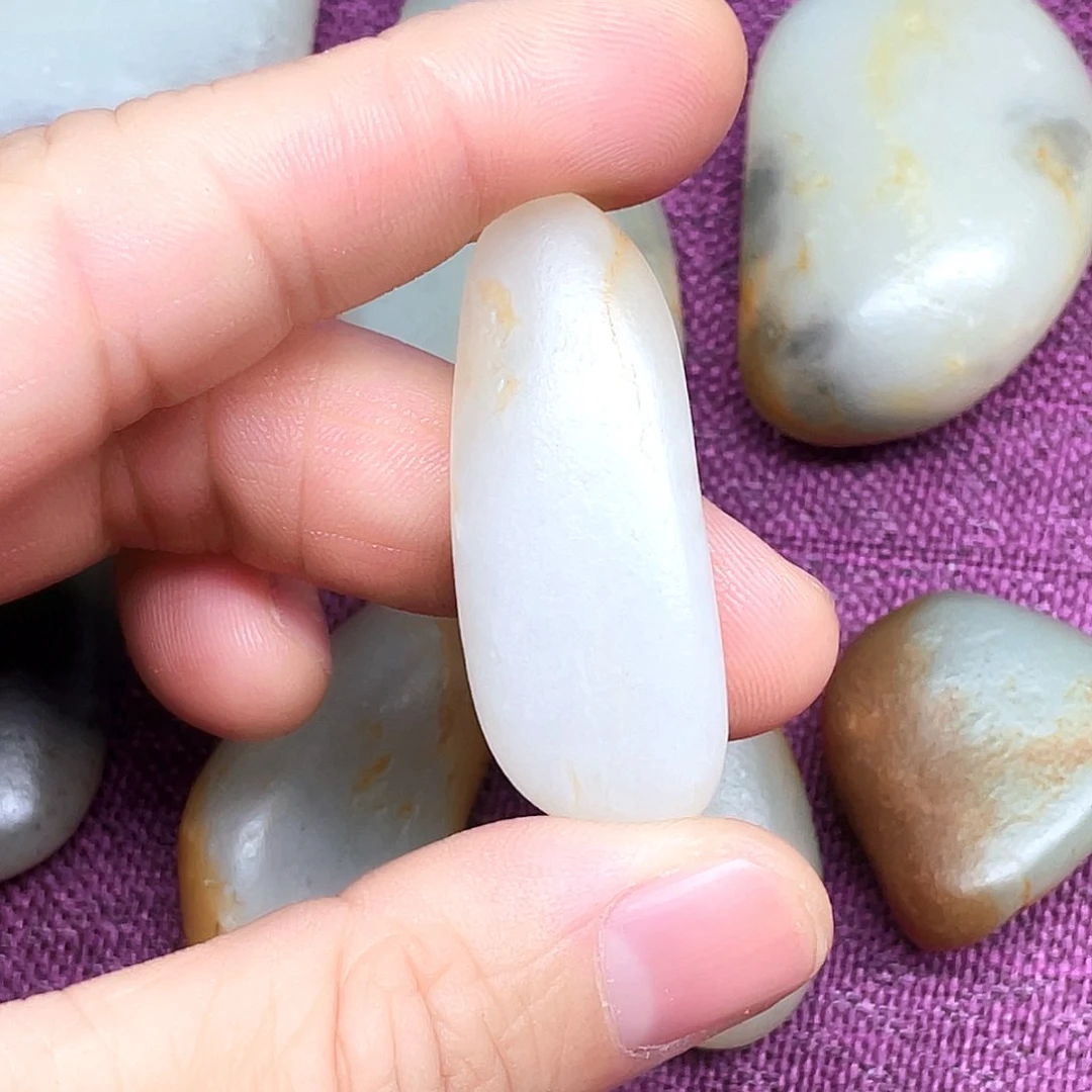 和田玉未镶嵌挂件北****)