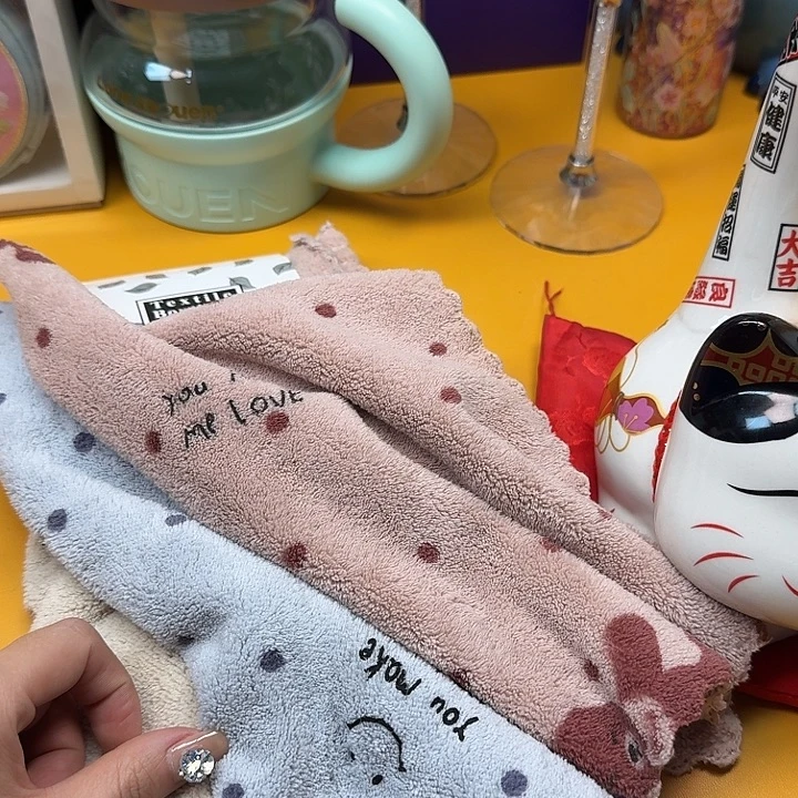 瓷片瓷片对对对哈哈哈