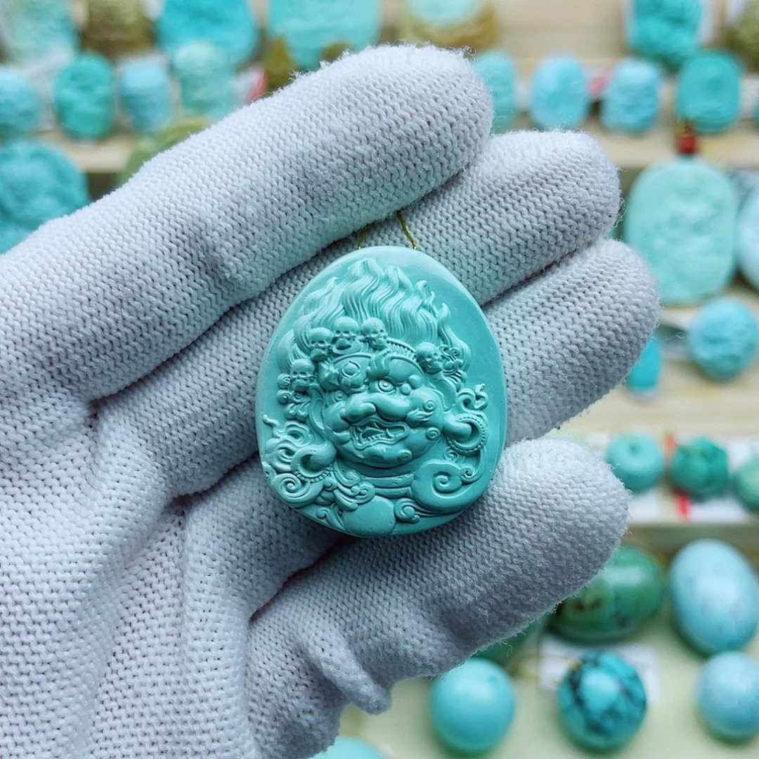 绿松石未镶嵌珠宝奇石