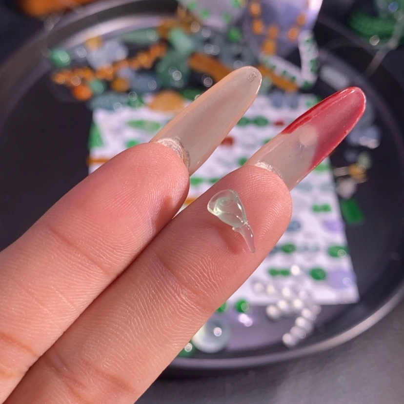 【闪购商品】翡翠挂件未镶嵌花