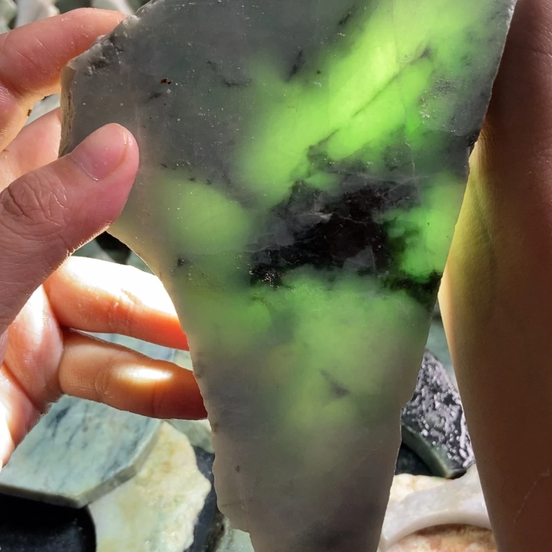 翡翠未镶嵌把件天然翡翠
