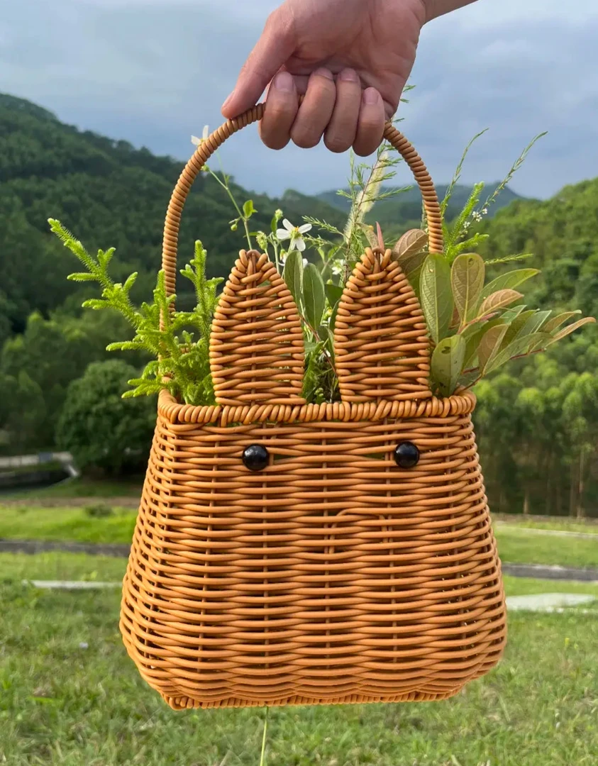 小兔高颜值野餐篮户外手提篮仿藤手工编织收纳篮