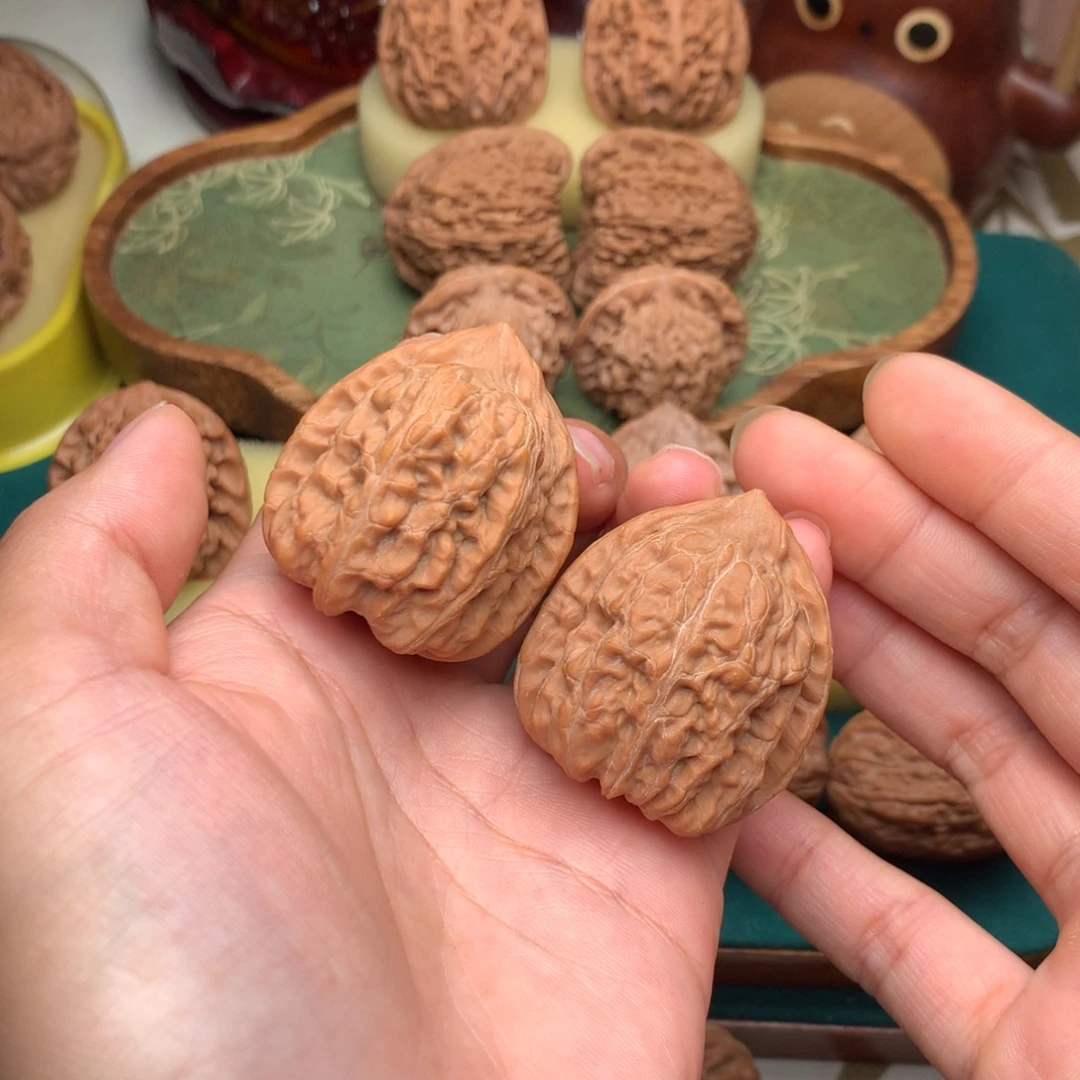 文玩核桃把件赤龙37