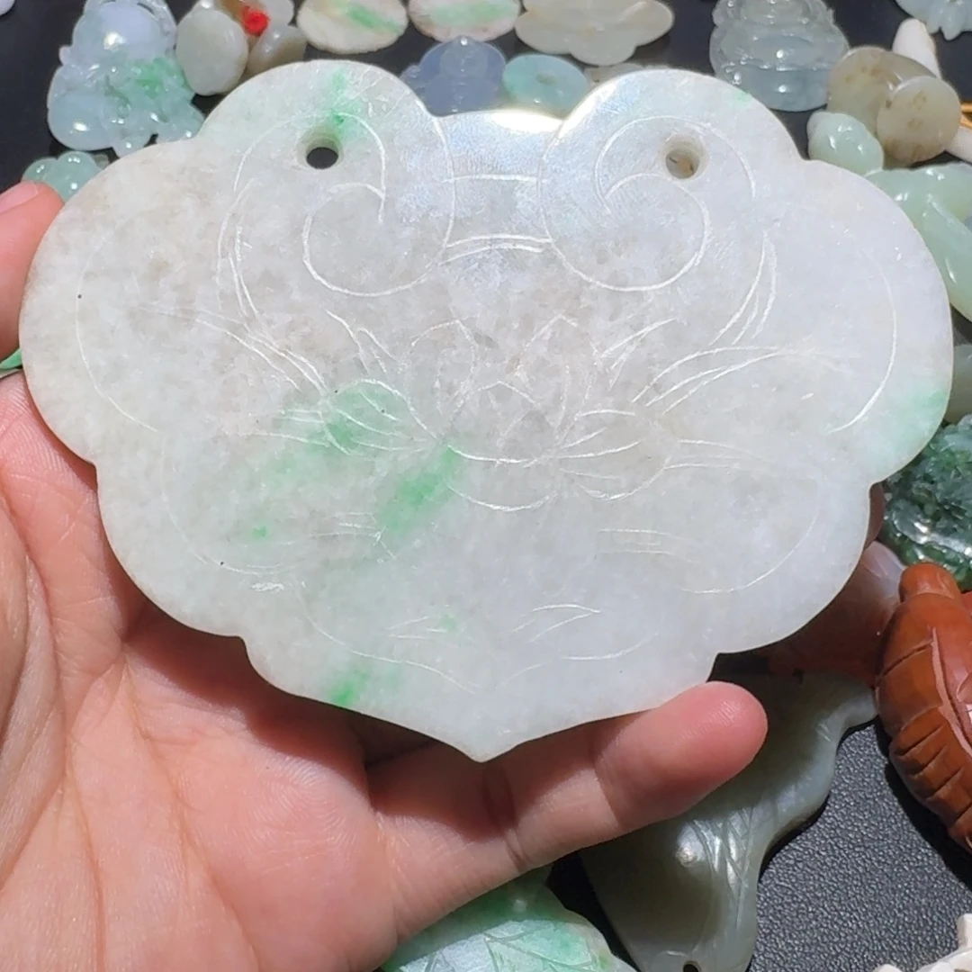 清***忆翡翠未镶嵌颈饰1111