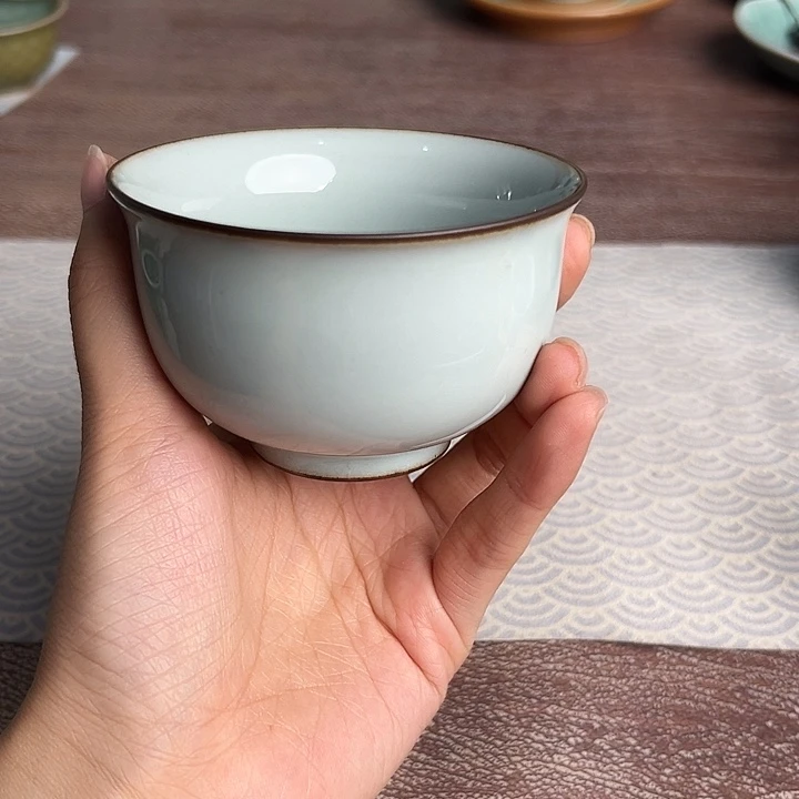 龙泉云间青瓷小米茶器
