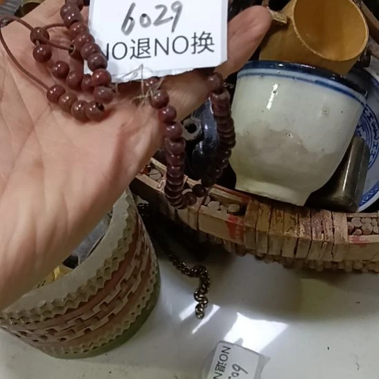 且***吟瓷片6029号工艺品