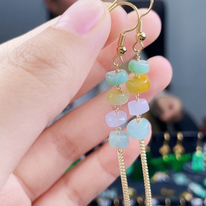 翡翠耳饰未镶嵌饰品