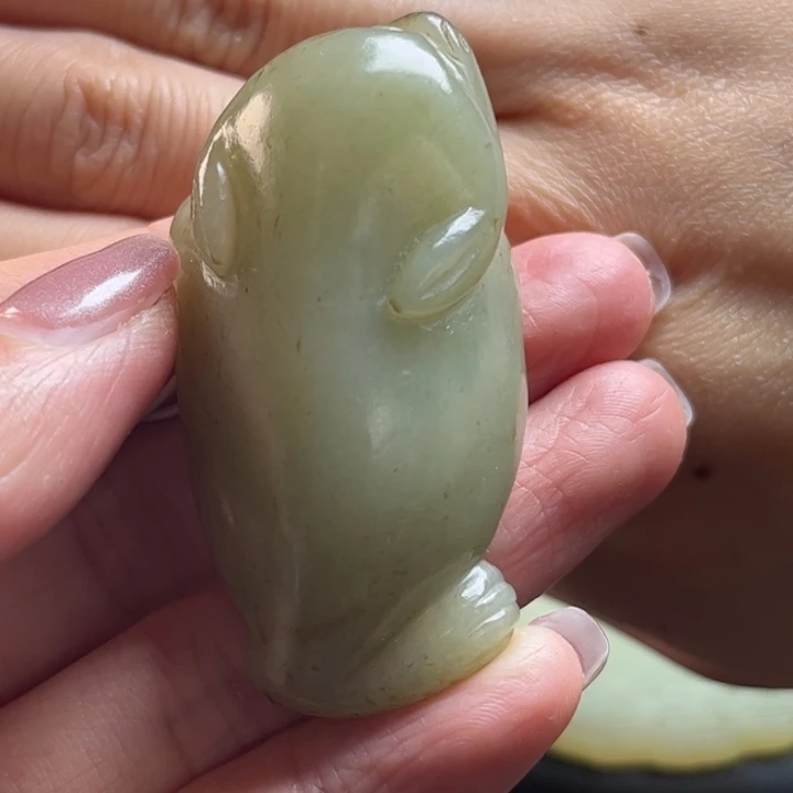 和田玉挂件未镶嵌一**尘