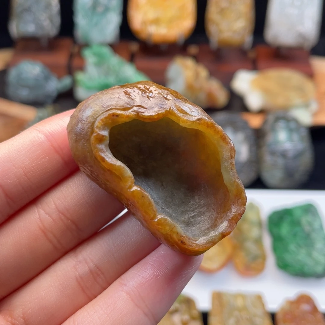 定制翡翠未镶嵌翡翠