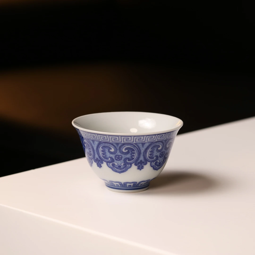 景德镇如意纹主人杯茶杯