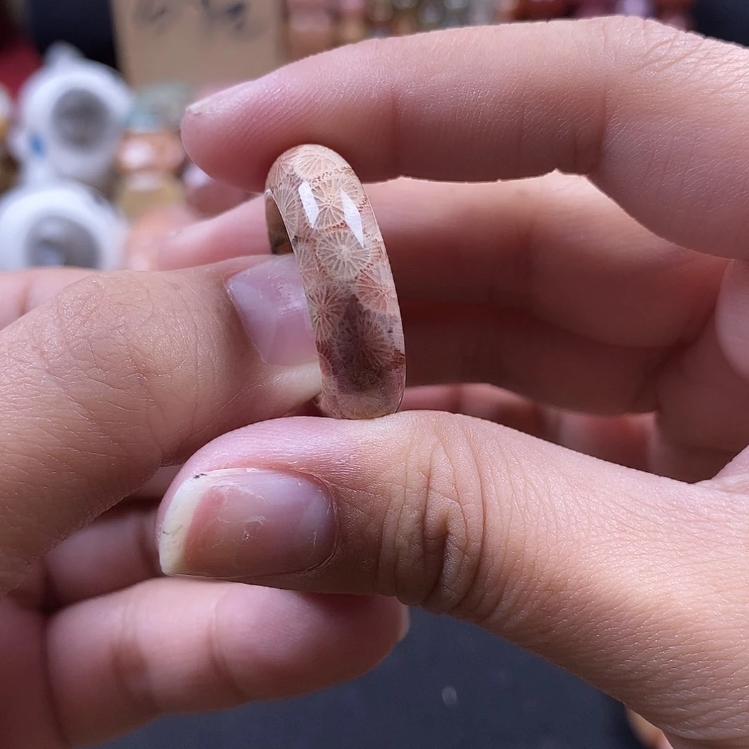 巴***瓜硅化珊瑚（珊瑚玉）未镶嵌戒圈