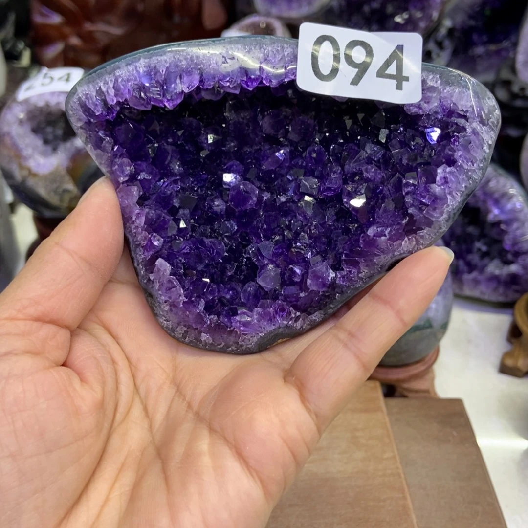 未镶嵌大型摆件（非配饰）紫晶