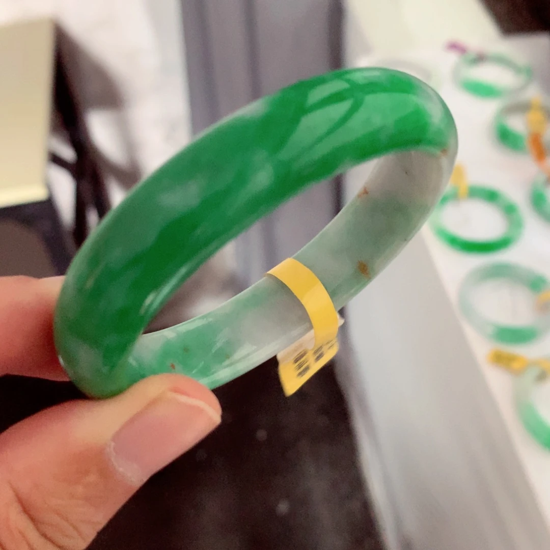 未镶嵌手镯翡翠缅甸翡翠