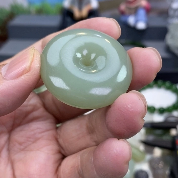和田玉颈饰未镶嵌恰****你