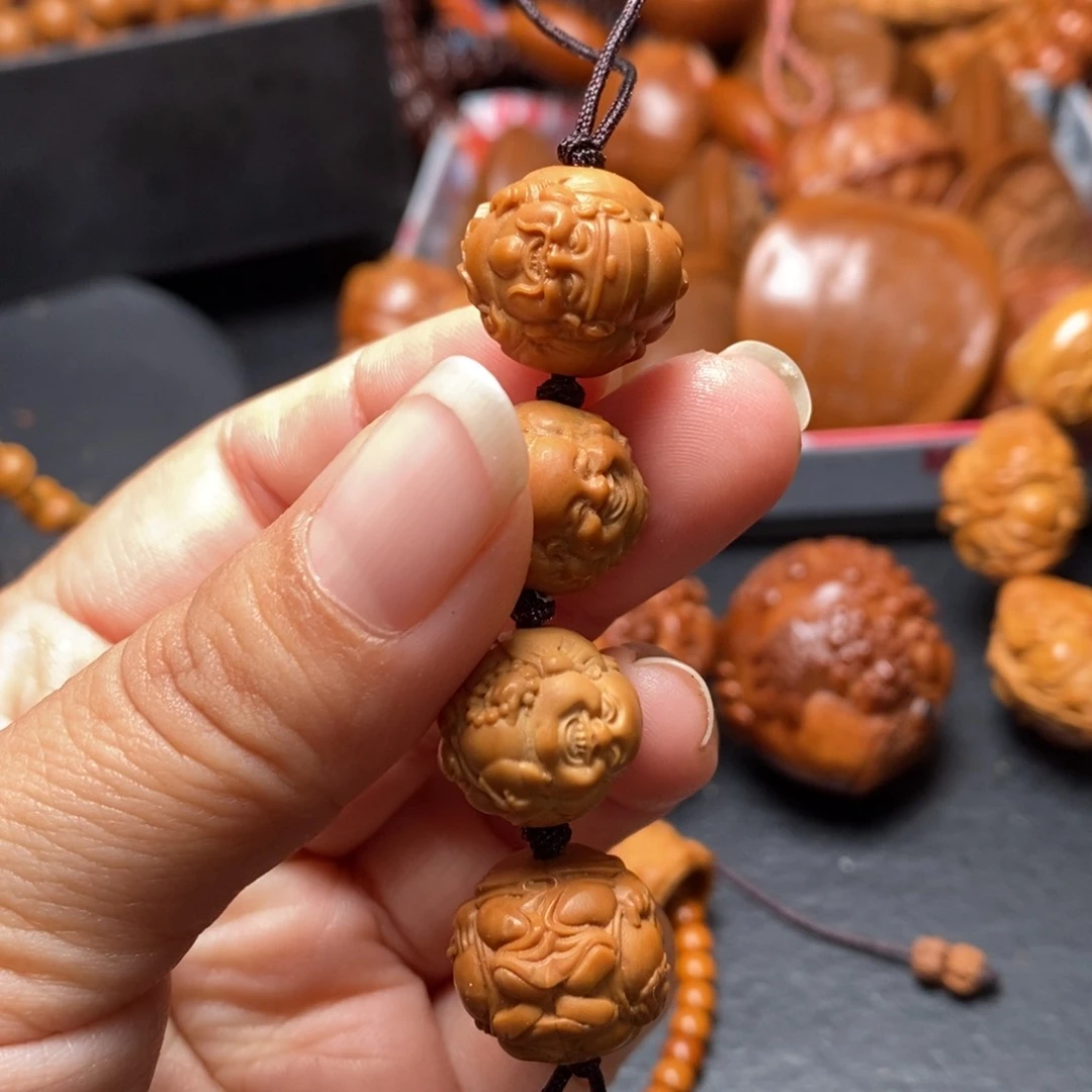 吊坠猴头核桃猴头