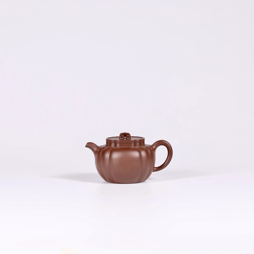 张春兴《太极如意》·紫泥·450cc  紫砂壶 全手工经典筋纹器