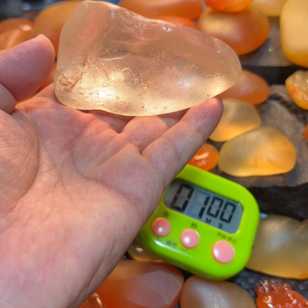 灵***石石英岩玉未镶嵌裸石