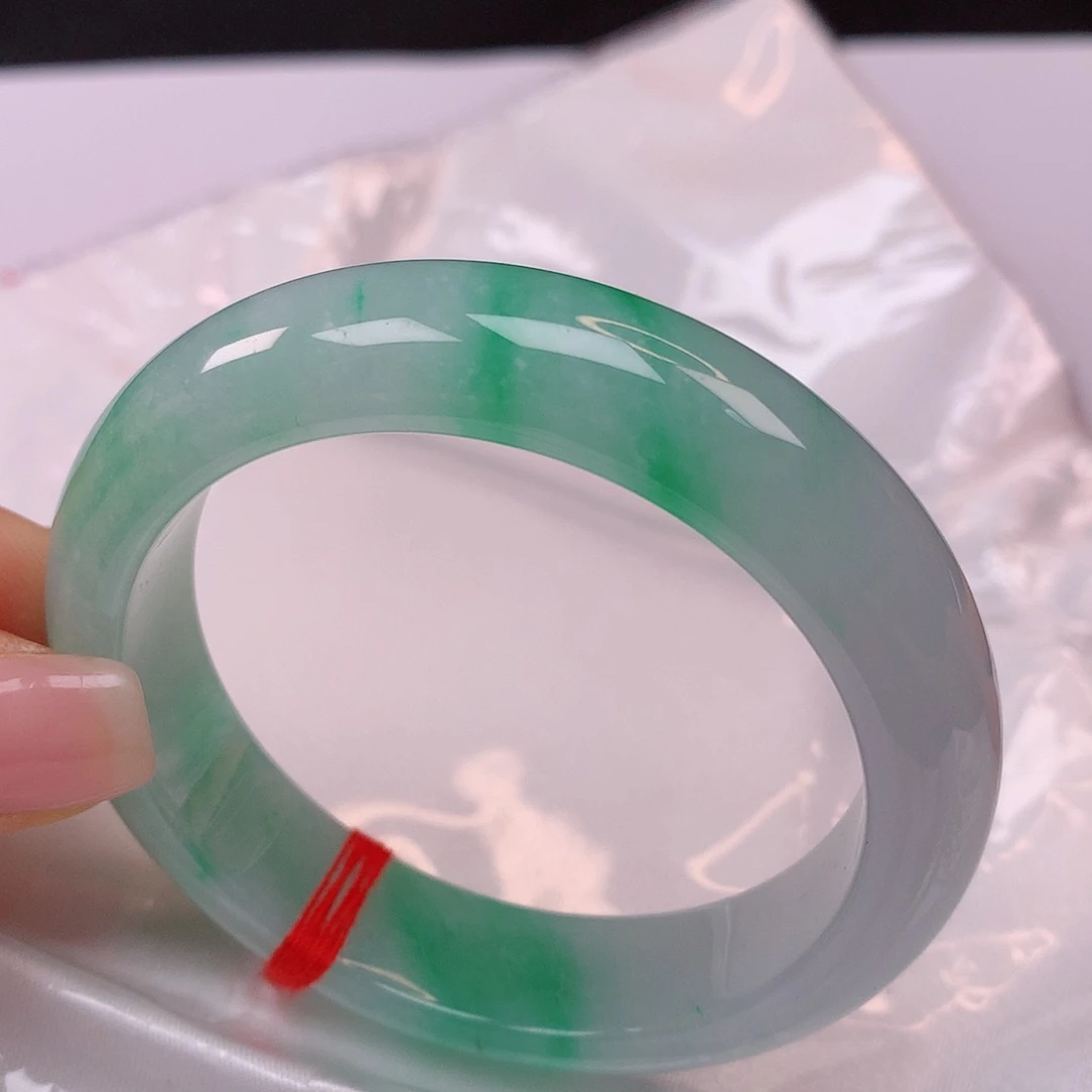 【闪购商品】未镶嵌手镯翡翠51翡翠手镯