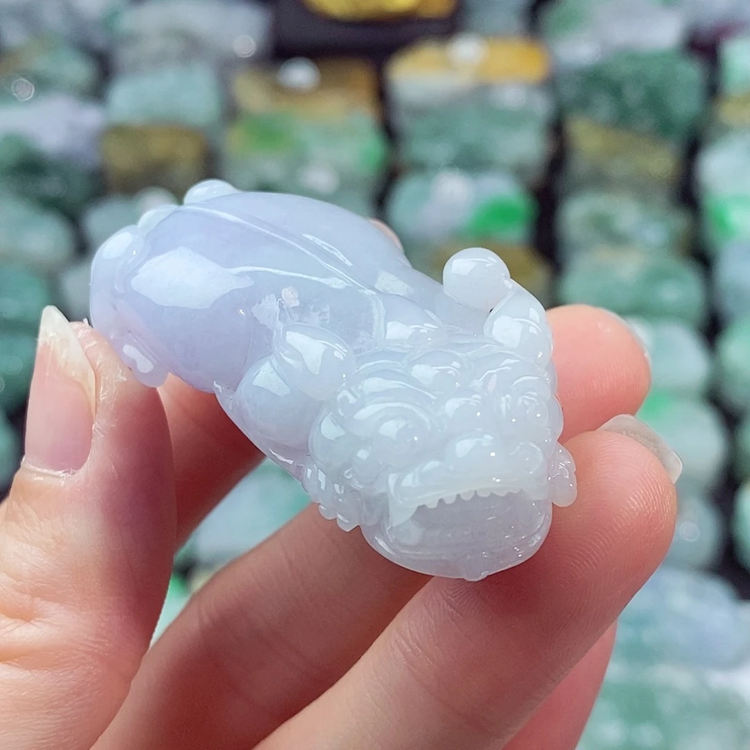 颈饰未镶嵌翡翠天然