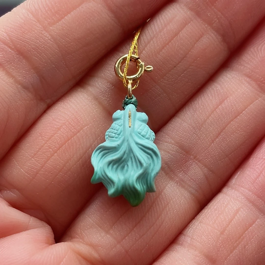 绿松石颈饰未镶嵌