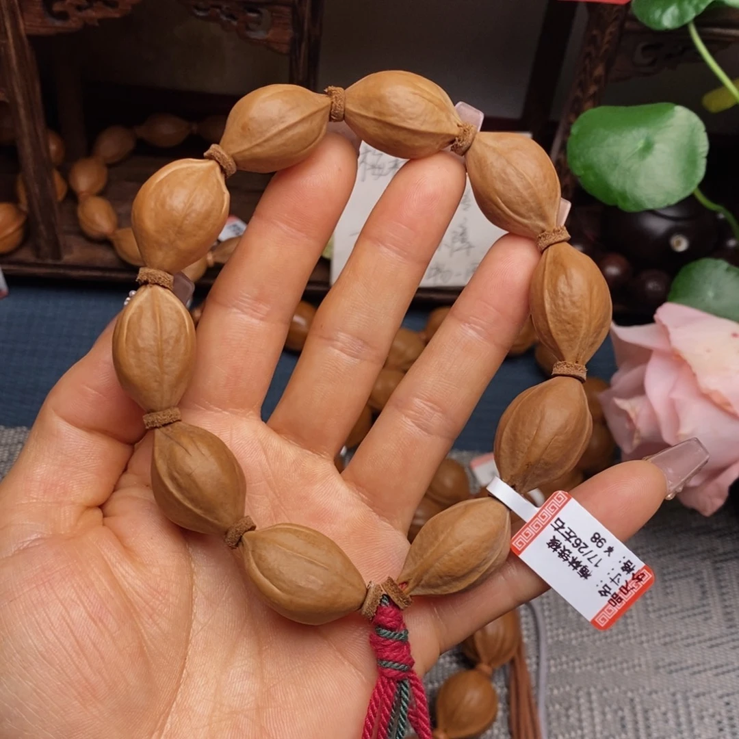 手串/手链橄榄核梅林铁17/26左右