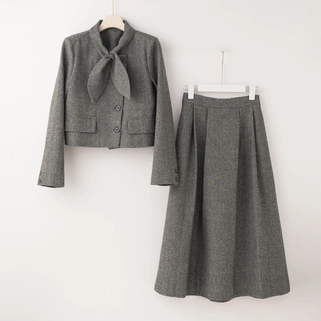 【特价-占单者限购】Q2560 轻奢风高级感显瘦时尚套装 2925