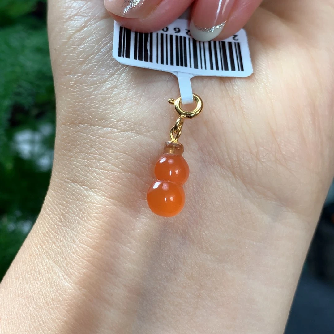 南红玛瑙颈饰未镶嵌