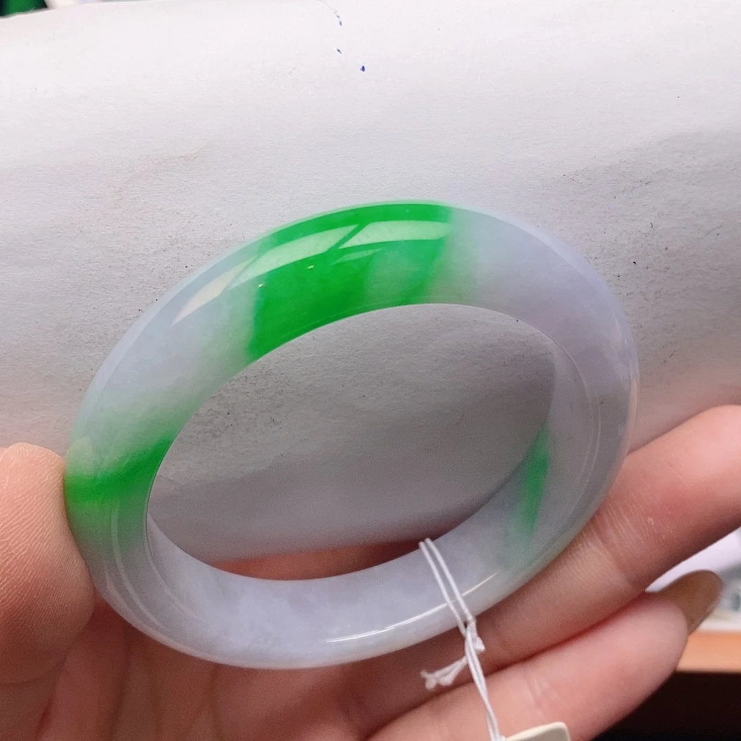 翡翠未镶嵌手镯53