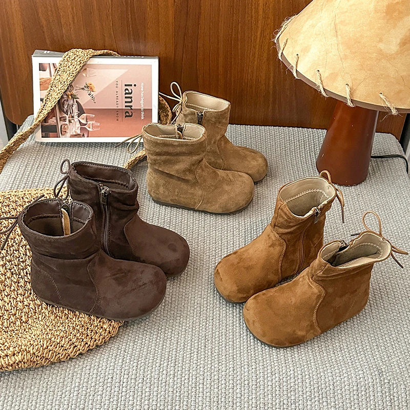 女童宝宝2025冬季车缝线文艺复兴休闲复古皮靴中筒短靴加绒雪地靴