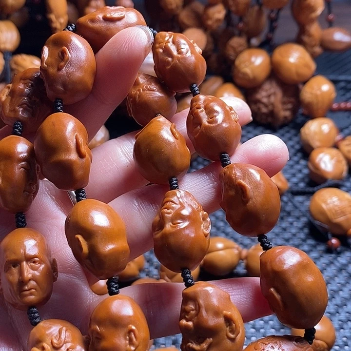 吊坠橄榄核写实手持