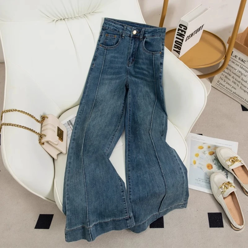 蓝色微喇直筒牛仔裤女2025春季新款胖mm梨形身材显瘦弹力喇叭裤子
