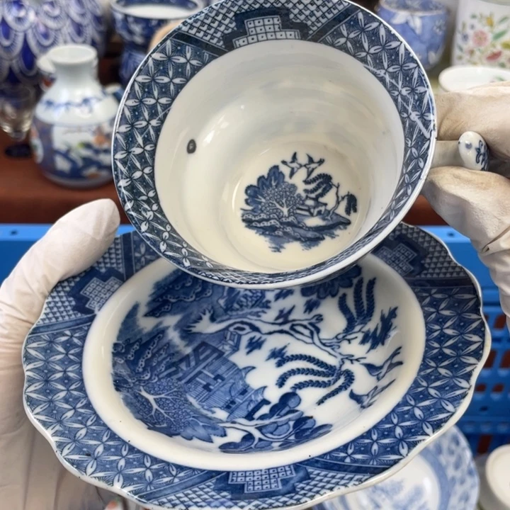 他家瓷器真美…开播了