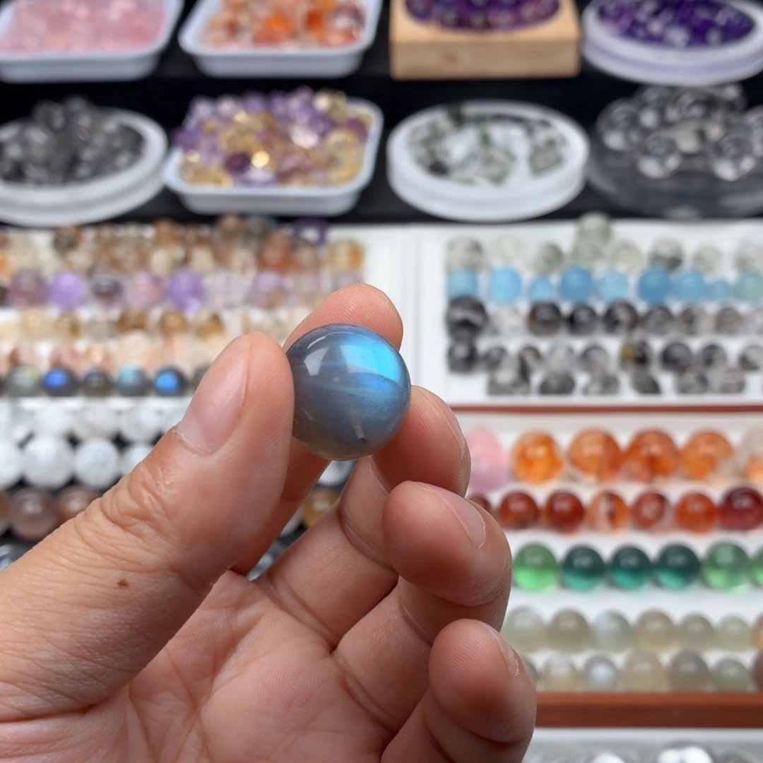 八***奏吊坠萤石未镶嵌回一个