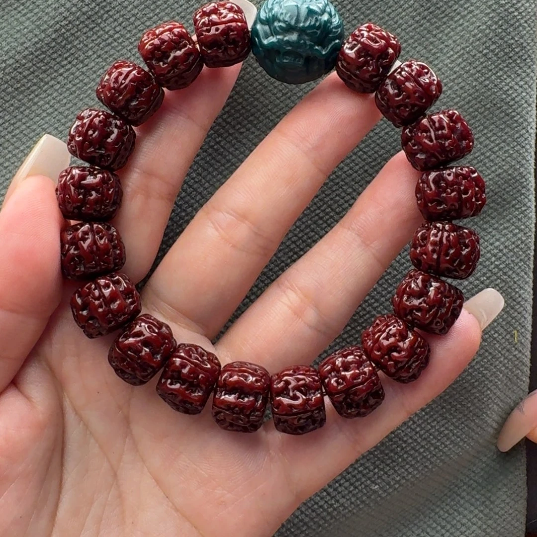 金刚菩提吊坠黑金