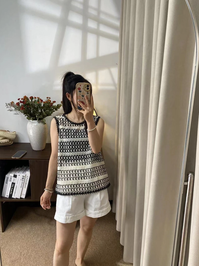 【慧慧精选】夏季新品 【高端线】莱塞尔镂空无袖小衫