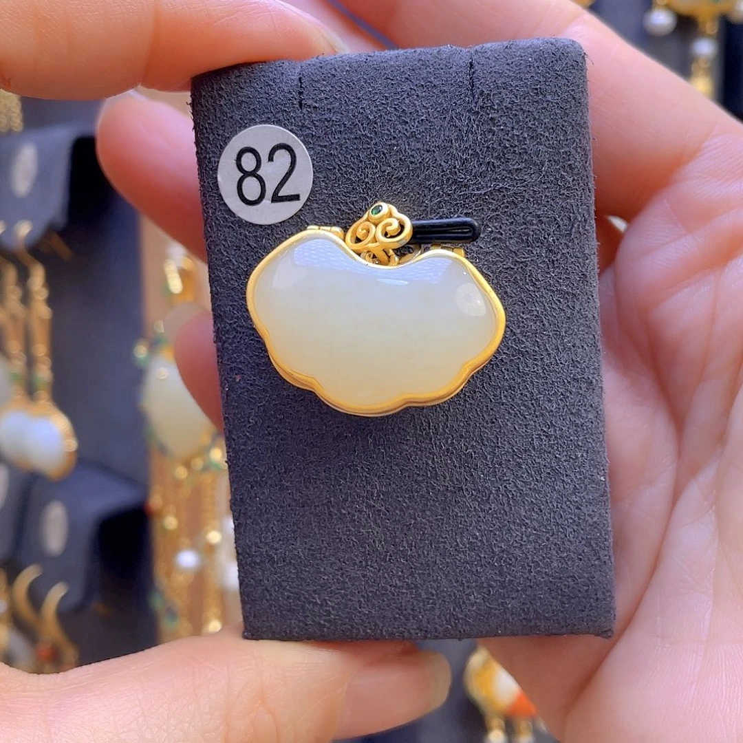 和田玉颈饰银S925镀金镶嵌