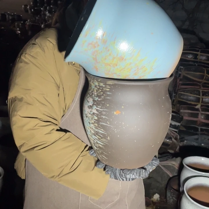 紫砂花盆口21高24瑕疵瑕疵