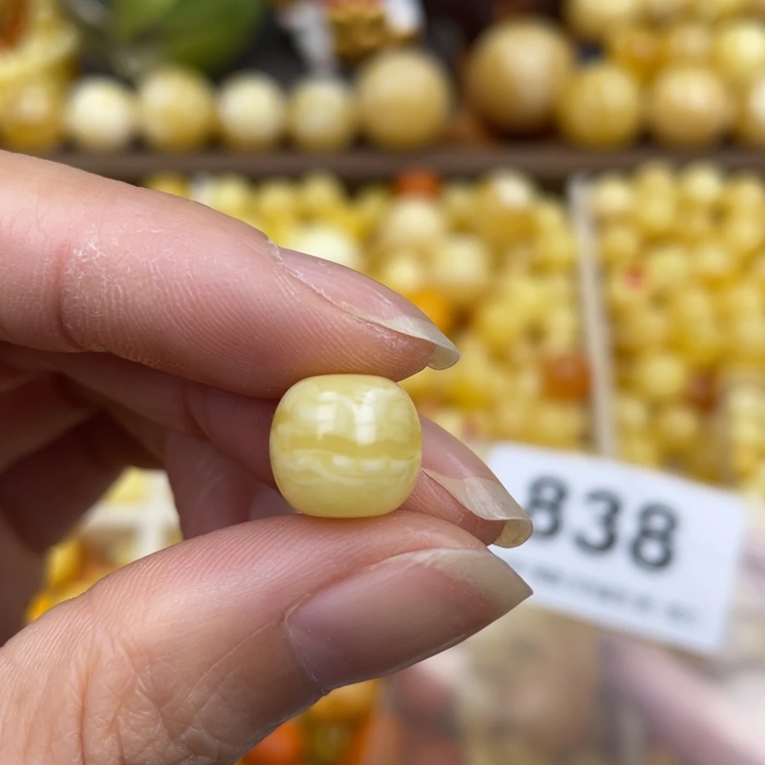 未镶嵌蜜蜡珠宝奇石11.1