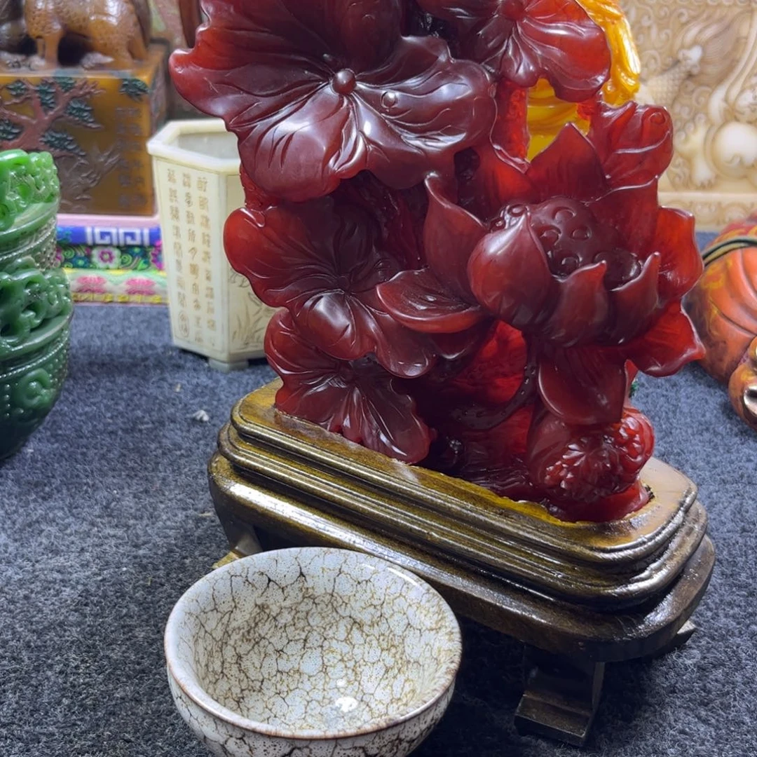 乌***弟精美手工制作瓷瓶