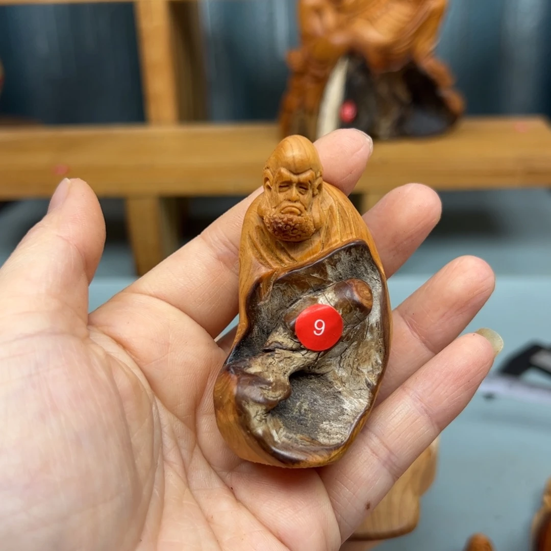 川***木崖柏木摆件手把件
