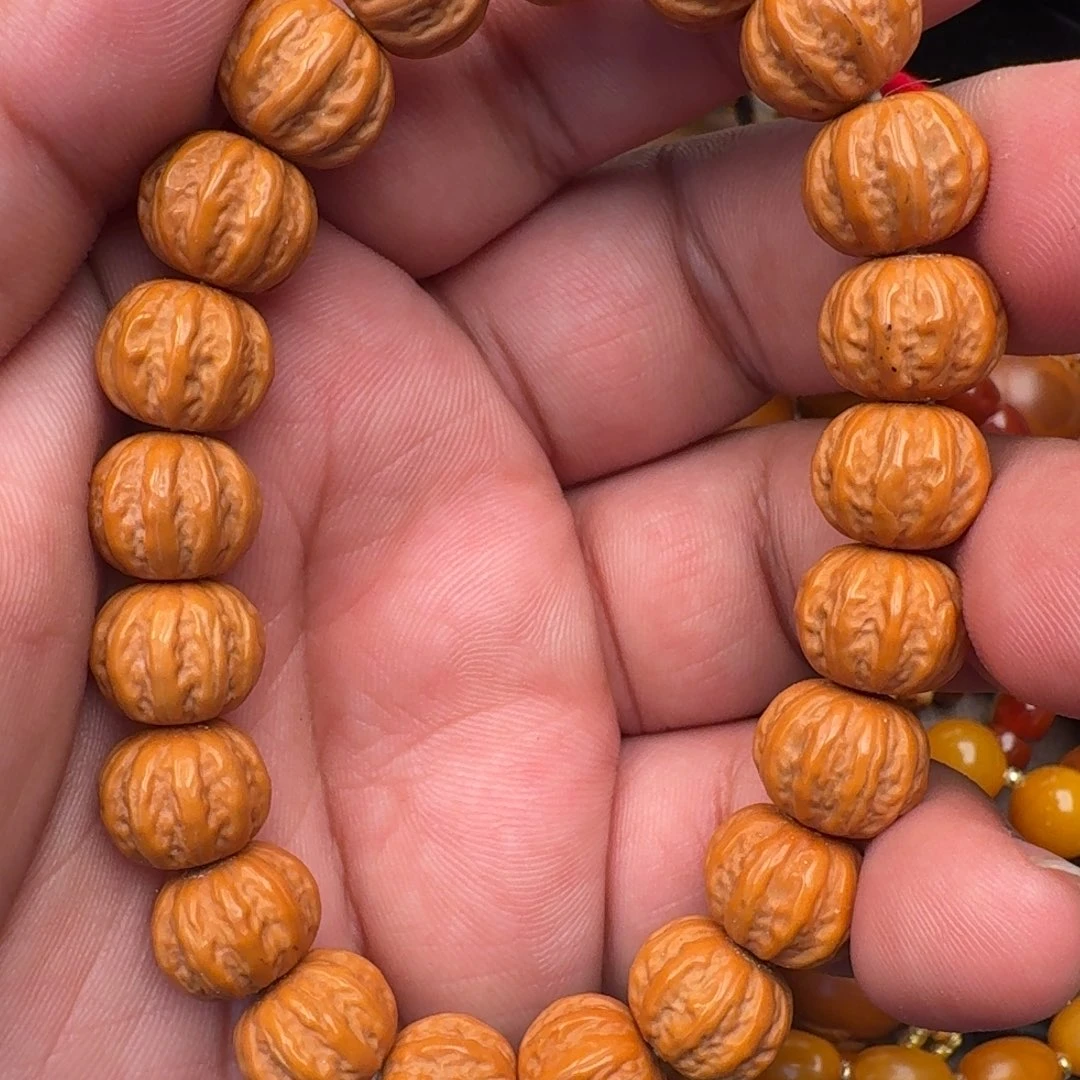 白***血吊坠猴头核桃哈哈哈哈