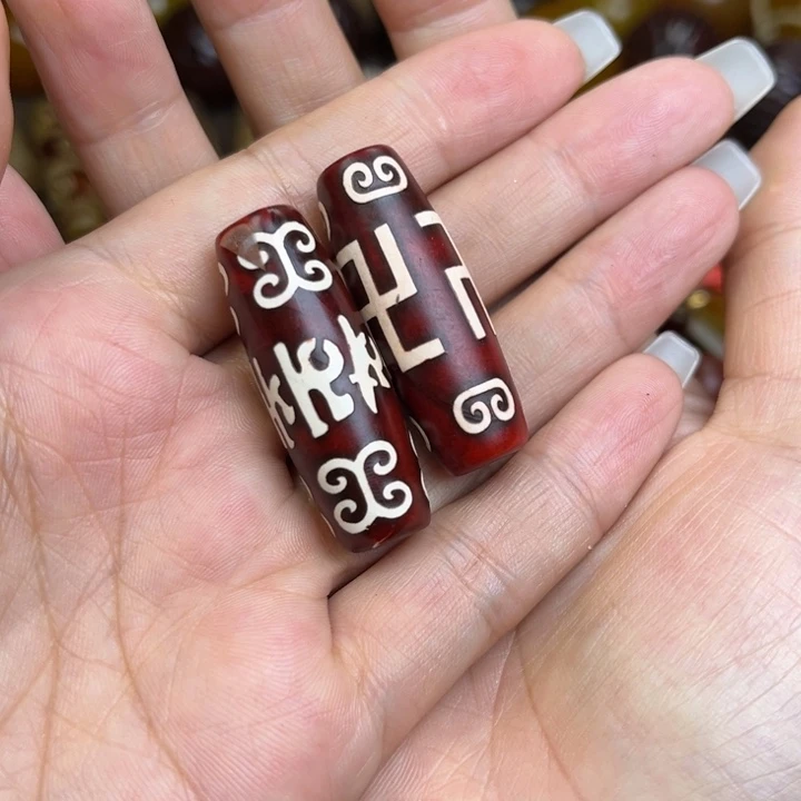 未镶嵌颈饰玛瑙/玉髓