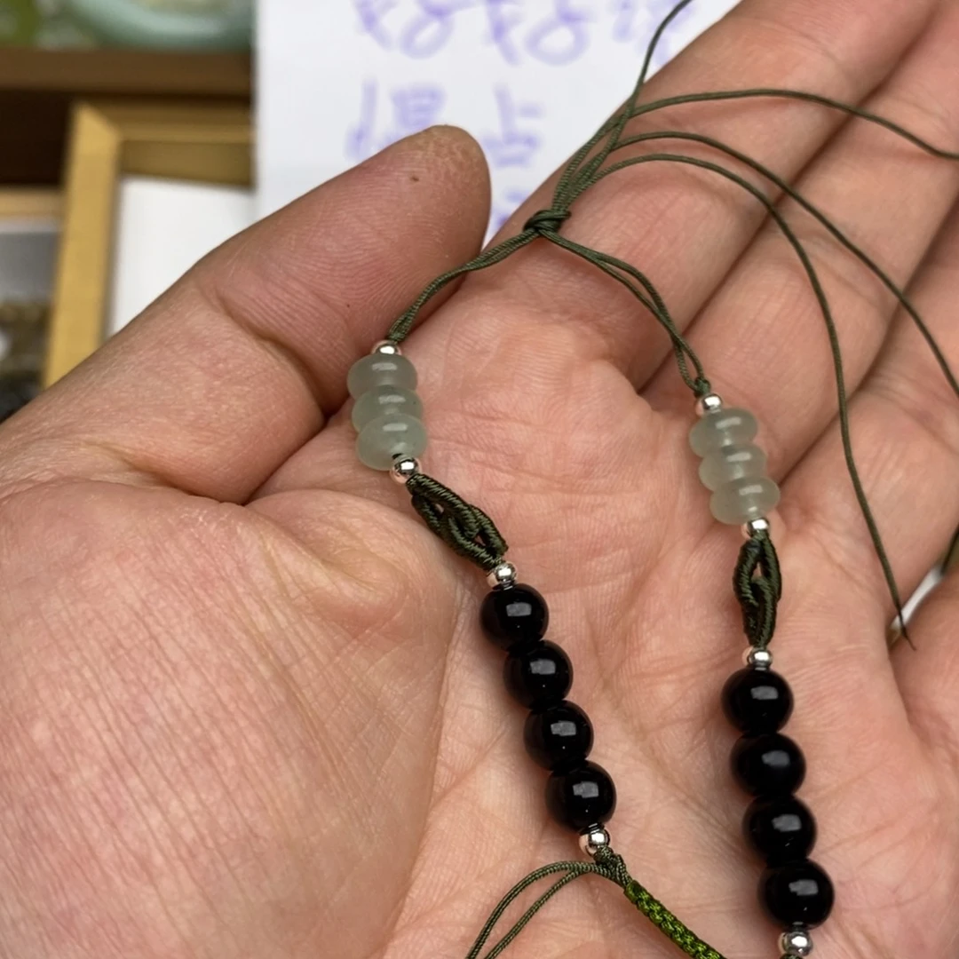 岫玉纯天然岫玉，默认微瑕，不退不换未镶嵌