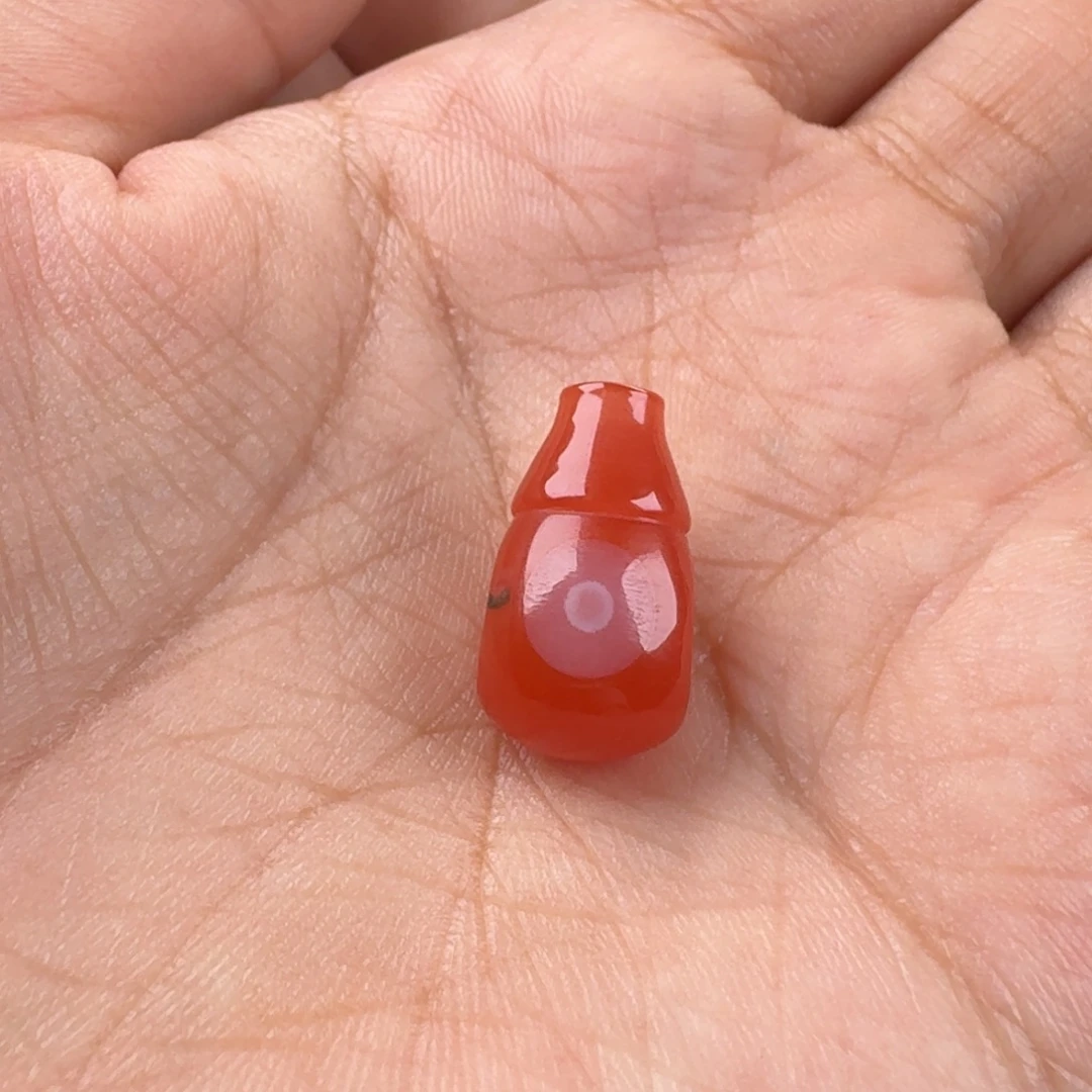 白***声未镶嵌天眼三通9➕南红玛瑙